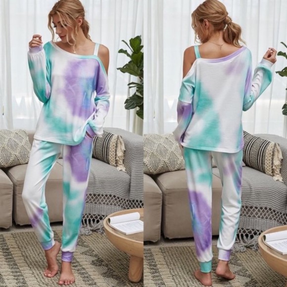 - IN STOCK Tie Dye Lounge set - Picture 2 of 3